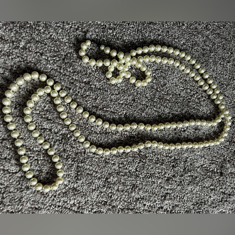 Pearl necklace